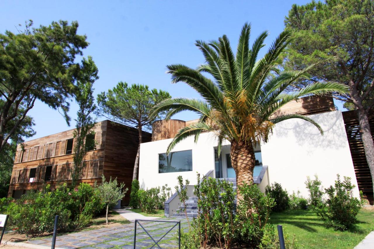 Hotel & Lodges Moby Dick Porto-Vecchio  Exterior photo