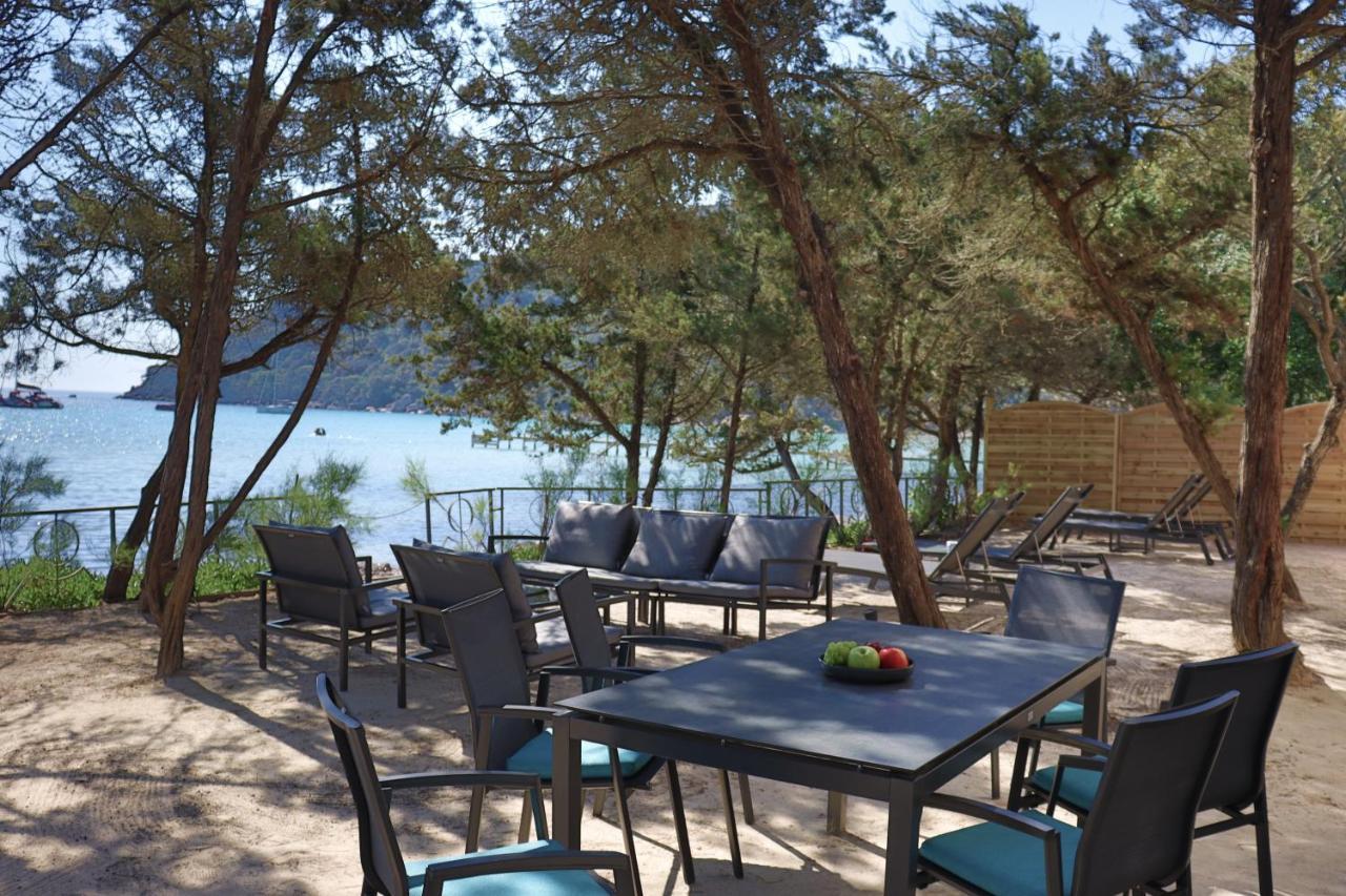 Hotel & Lodges Moby Dick Porto-Vecchio  Exterior photo